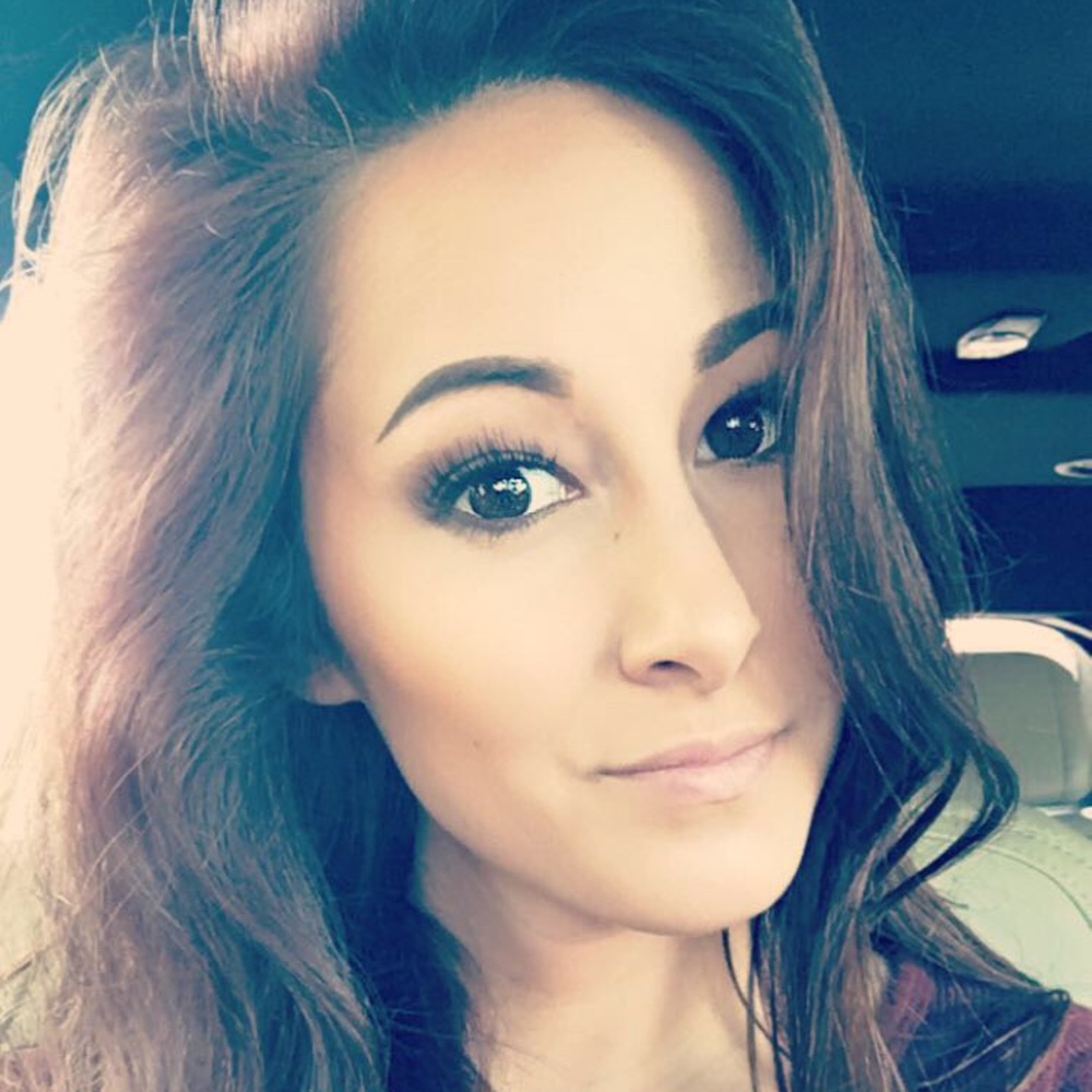 Meet your Posher, Erika